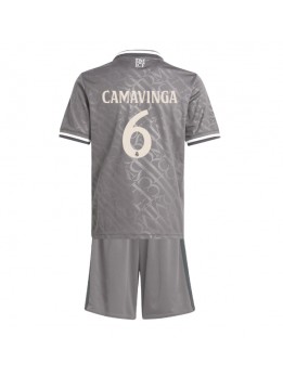 Billige Real Madrid Eduardo Camavinga #6 Tredjedraktsett Barn 2024-25 Kortermet (+ Korte bukser)